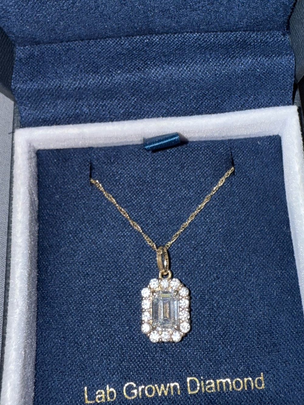 FZN 14K Gold Lab Grown Diamond Pendant Necklace